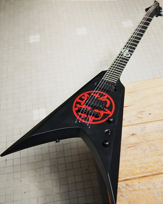 Guitarra elétrica 6 cordas Solar V2.6C - Jairo Guedz (usada)