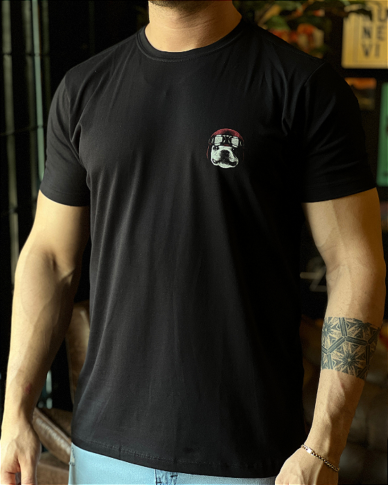 Camiseta The Dog Helmet Preta Red Feather