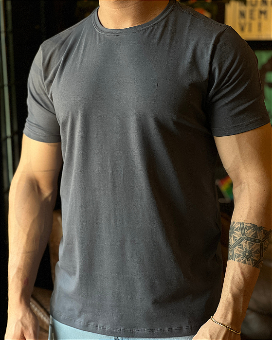 Camiseta Basica Chumbo Red Feather