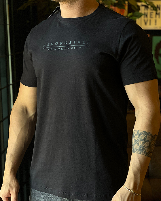 Camiseta Silkada Preta Aeropostale