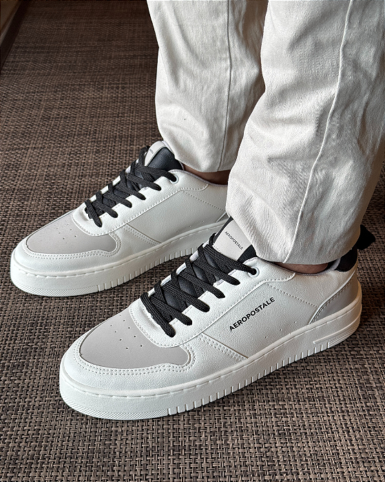 Tênis Coverline Branco e Cinza Aeropostale