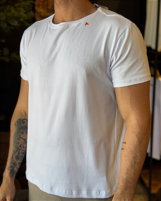 Camiseta Pima Branca Hau.Co