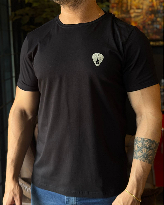 Camiseta Paleta Preta Red Feather