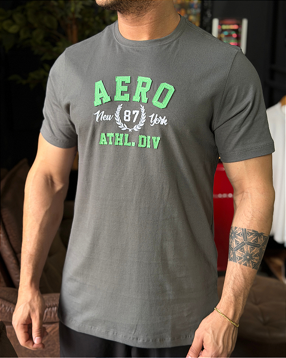 Camiseta Bordada Cinza Aeropostale