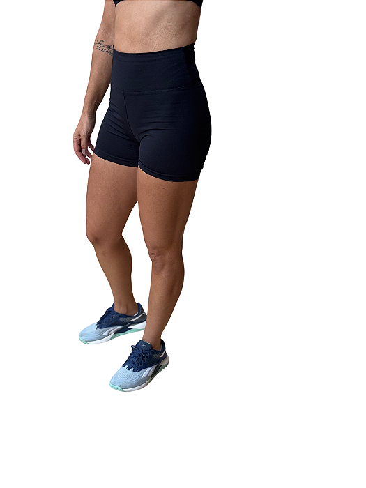 short basico preto