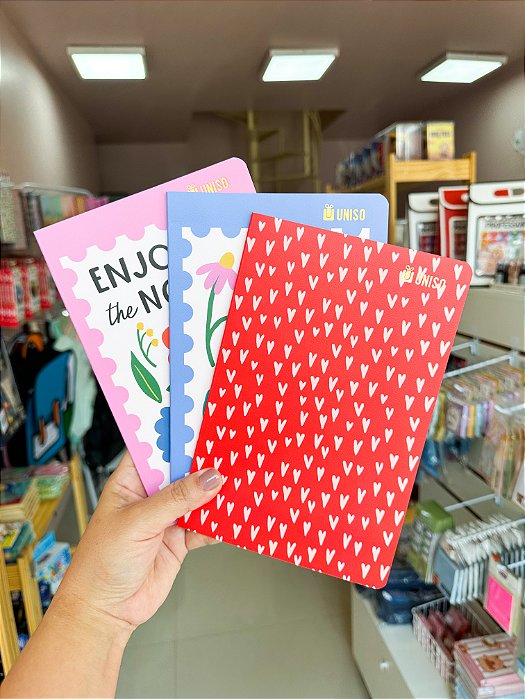 Caderno Sem Pauta Flores e Corações | A5