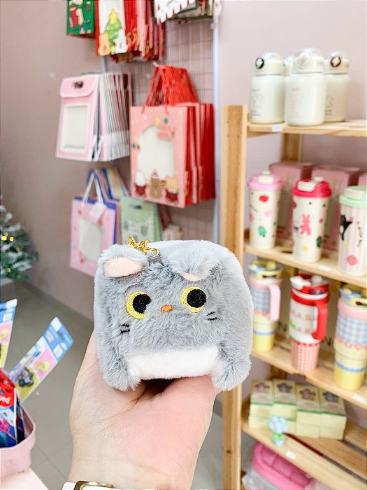 Chaveiro pelúcia de gatinho quadrado