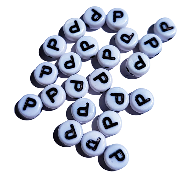 100 Miçangas Consoante (P) Branca e Preta