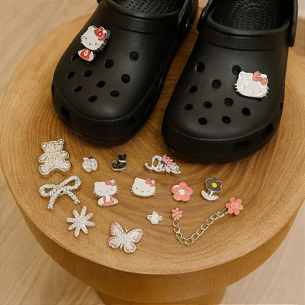 Kit 12 Pins P/ Crocs cor Dourado Charm Feminino Laço Flor Love Borboleta e Outros