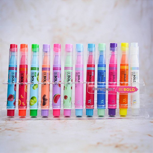 Kit Marca Texto Be Bold Fruit Perfumada - NewPen - 12 cores com Display Acrílico