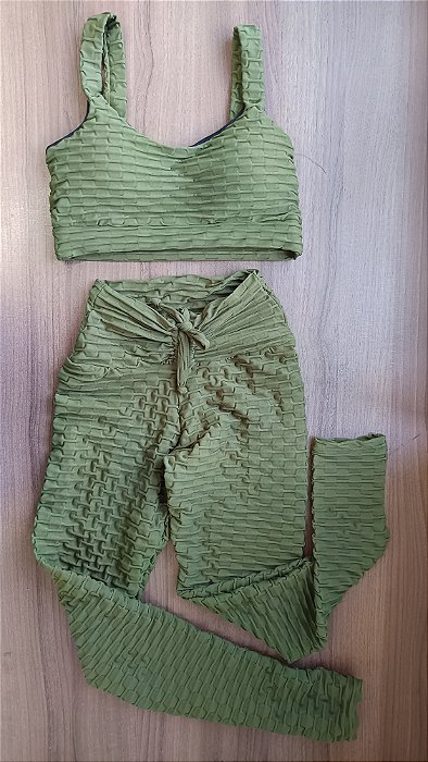 CJ470004A - Conj. Calça e Top Poliamida Brocado Verde
