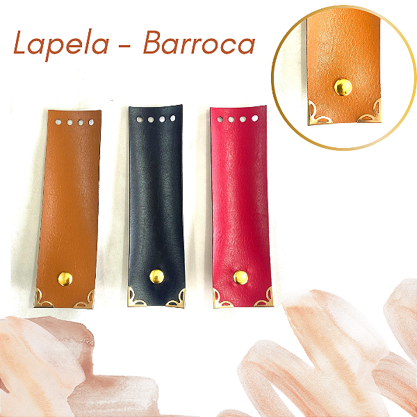 Lapela Barroca – Couro Sintético com Botão Dourado