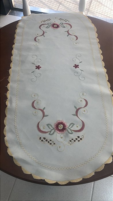 trilho de mesa fundo perola