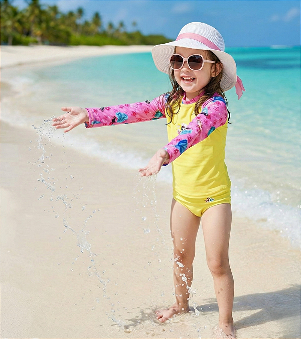 Conjunto Proteção Solar Princesas Tamanho 6