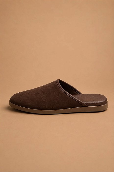 Chinelo de Couro Liso Marrom Confortável