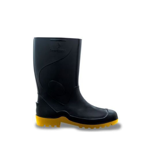 Bota Preta Media 38
