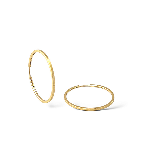 BRINCO ARGOLA 28 MM EM OURO 18K