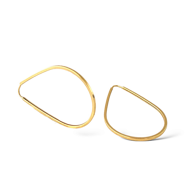 BRINCO GOTA 03 EM OURO 18K