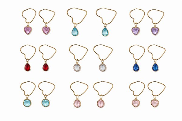 KIT BRINCO CORAÇÃO 16MM COM PINGENTE PONTO DE LUZ 5MM EM OURO