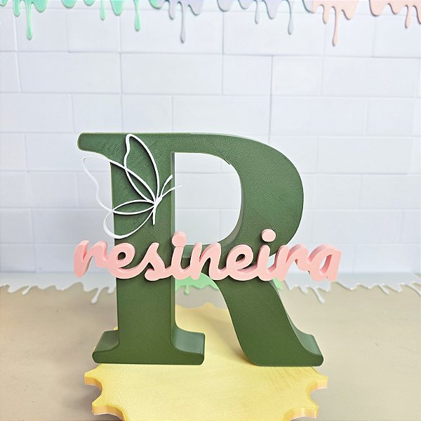 Letra inicial R com Nome Resineira + Aplicação