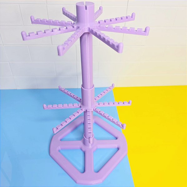 Expositor para 112 Chaveiro Giratório - 3D