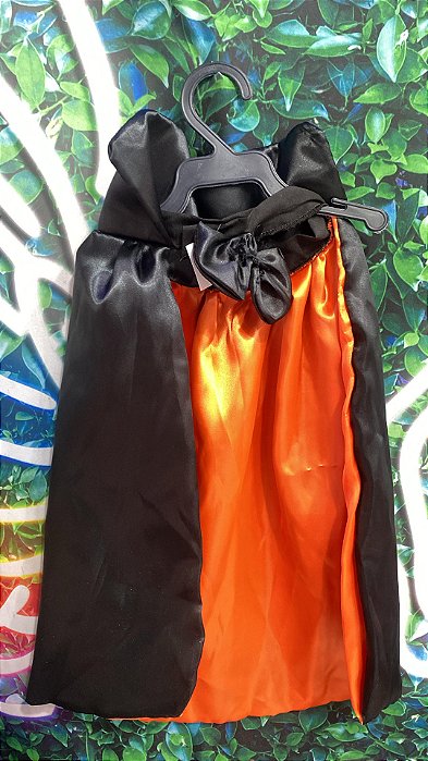 Roupa Capa Preta com Laranja M