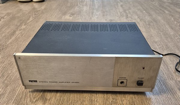 AMPLIFICADOR POLYVOX AP260