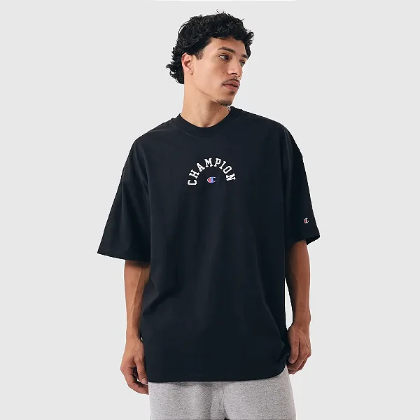 Camiseta Champion Oversized Arch C Logo Black