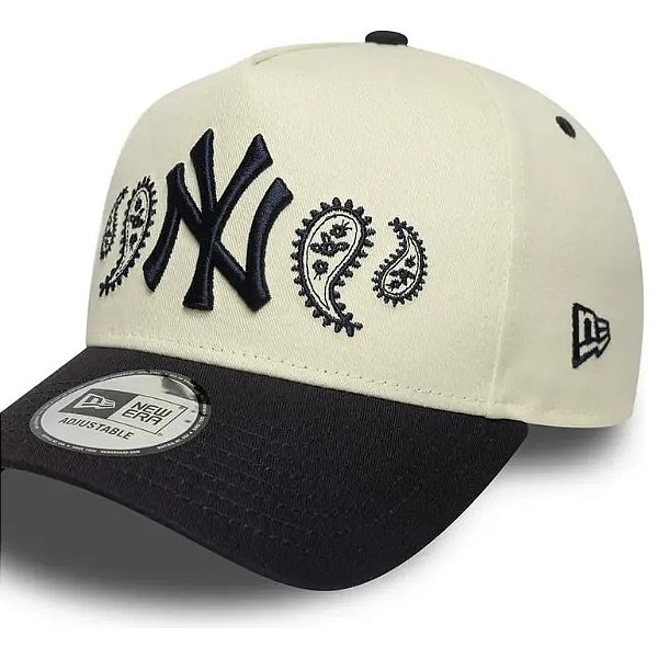 Boné New Era 9FORTY MLB New York Yankees Paisley Hat Off White