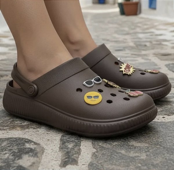 Babuche Moleca Chocolate