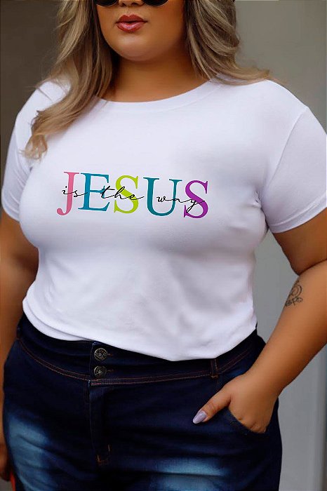T-SHIRT PLUS SIZE JESUS IS DTF BRANCO