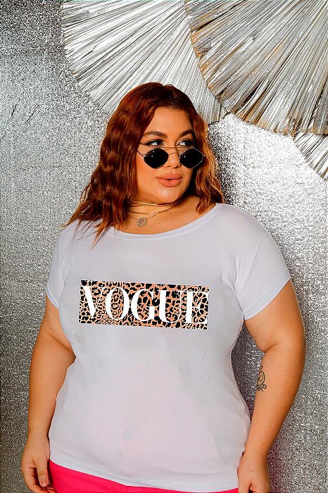 T-SHIRT PLUS SIZE VOGUE ANIMAL PRINT DTF BRANCO XG