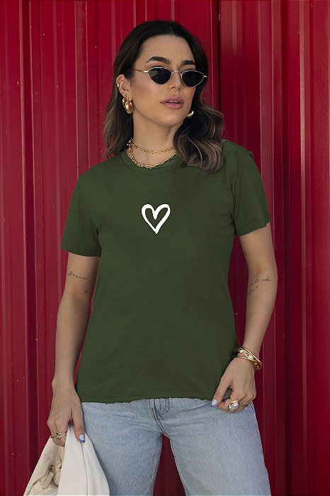 T-SHIRT CORAÇÃO DTF VERDE MILITAR