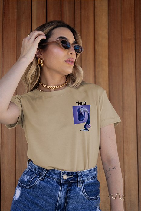 T-SHIRT TÉDIO DIVERTIDAMENTE DTF BEGE
