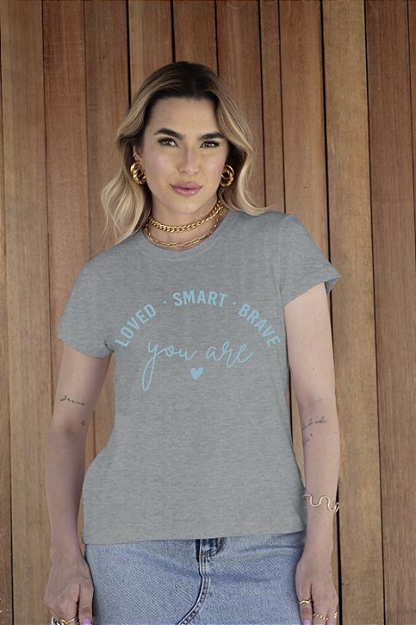 T-SHIRT YOU ARE LOVED DTF CINZA