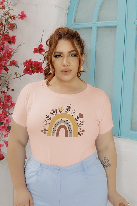 T-SHIRT PLUS SIZE ARCO-IRIS BOHO DTF ROSA BEBÊ XG