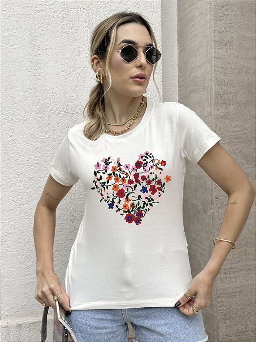 T-SHIRT FLORES CORAÇÃO DTF OFF WHITE