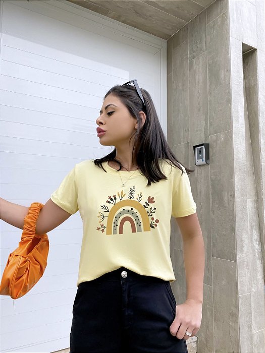 T-SHIRT ARCO-IRIS BOHO DTF AMARELO BEBÊ