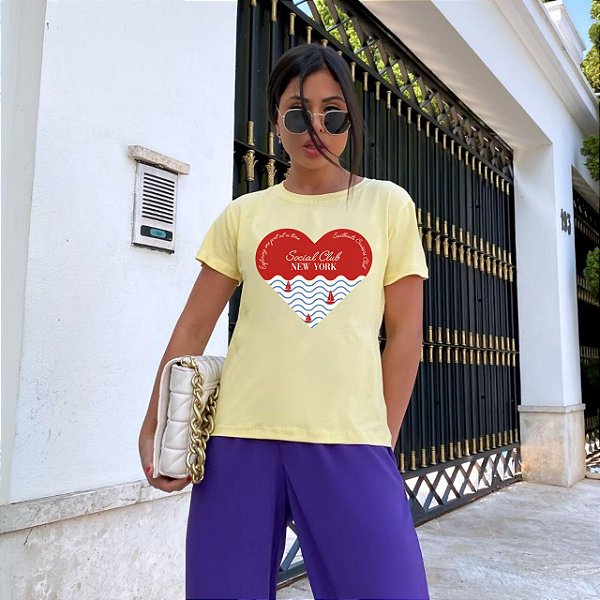 T-SHIRT ONDAS CORAÇÃO NEW YORK DTF AMARELO BEBÊ