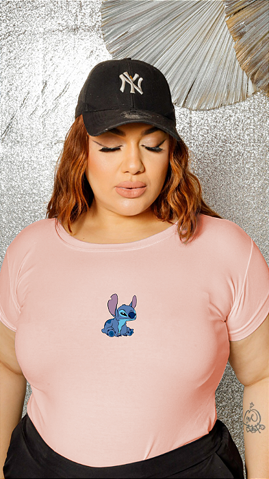 T-SHIRT PLUS SIZE STITCH BRAVO DTF ROSA BEBÊ XG