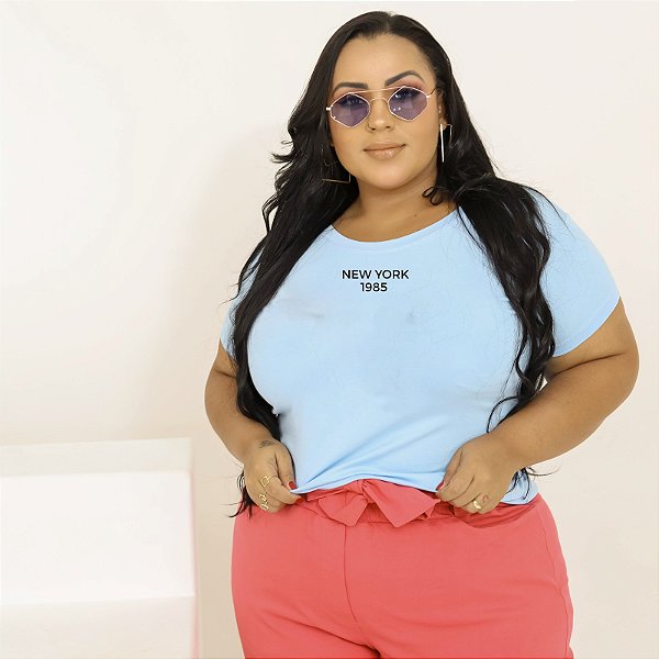 T-SHIRT PLUS SIZE NEW YORK 1985 DTF AZUL BEBÊ XG