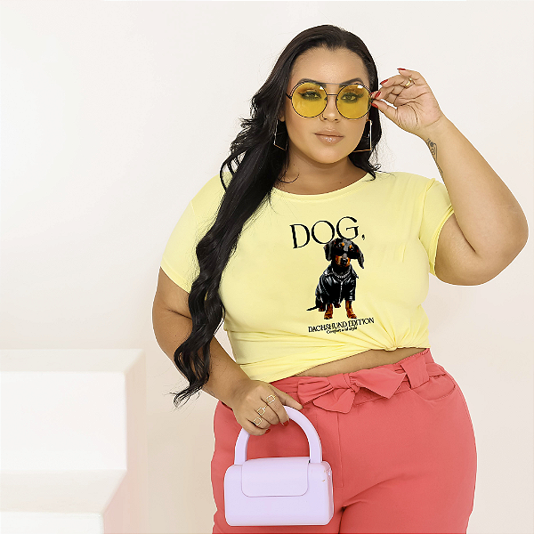 T-SHIRT PLUS SIZE DOG DACHSHUND DTF AMARELO BEBÊ XG