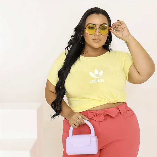 T-SHIRT PLUS SIZE ADIDAS DTF AMARELO BEBÊ XG
