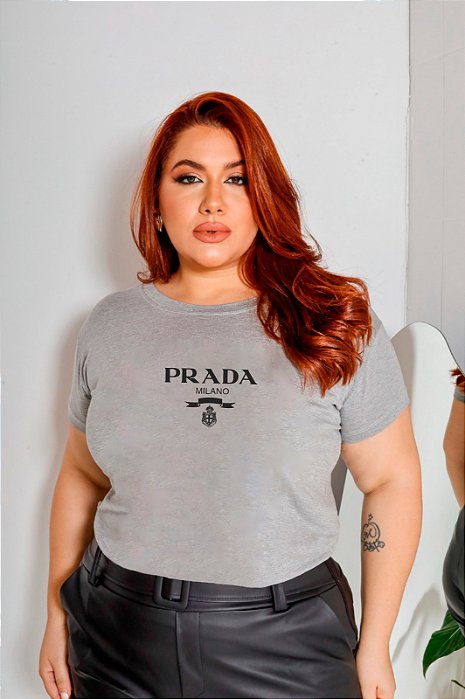 T-SHIRT PLUS SIZE PRADA DTF CINZA XG