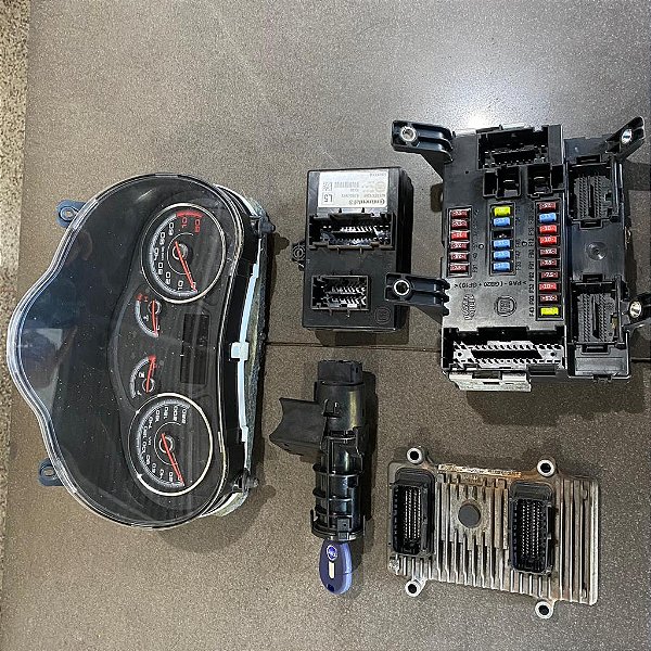 KIT CODE MÓDULO FIAT PALIO ATTRACTIVE 1.0 8V 2015 MANUAL
