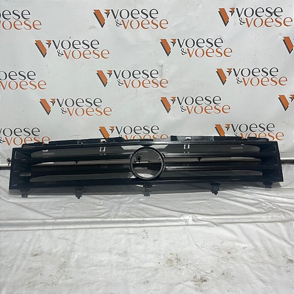 GRADE DIANTEIRA VOLKSWAGEN GOL GTI GTS 1989 ORIGINAL CODIGO VW 307853653