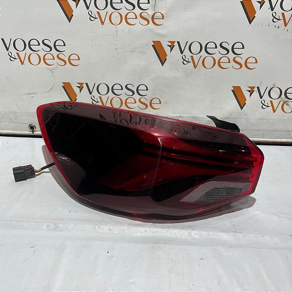 LANTERNA TRASEIRA ESQUERDA CHEVROLET ONIX PLUS LT 2021 ORIGINAL CODIGO GM 26337494 ( MODELO SEM LED )