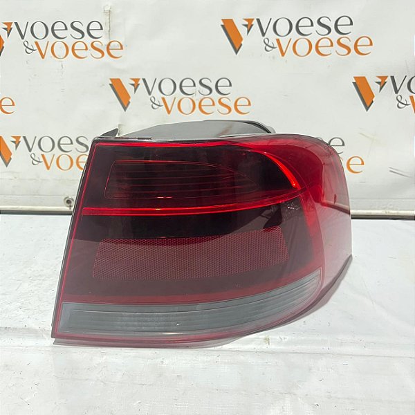 LANTERNA TRASEIRA DIREITA VW VOYAGE G5 2010 FUMÊ ORIGINAL CODIGO VALEO 945096