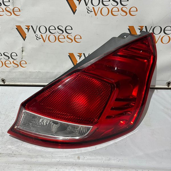 LANTERNA TRASEIRA DIREITA FORD FIESTA 2015 ORIGINAL FORD D3BB13404A