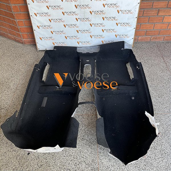 CARPETE ASSOALHO VOLKSWAGEN SAVEIRO ROBUST 2019 COR PRETO
